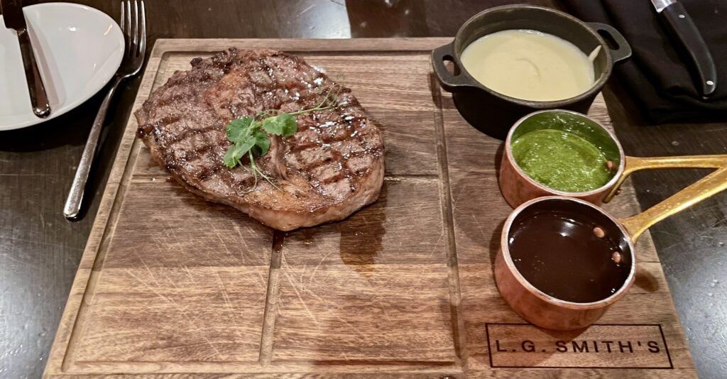 lg-smith-s-steak-and-chop-house-002