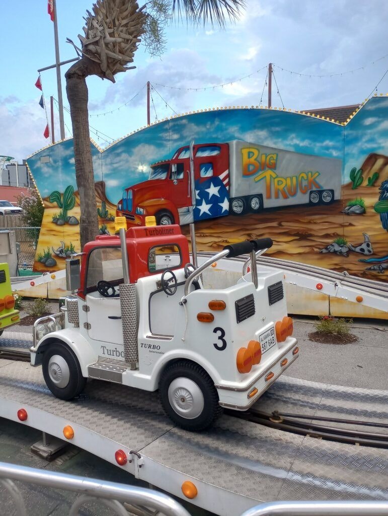 family-kingdom-amusement-park-002