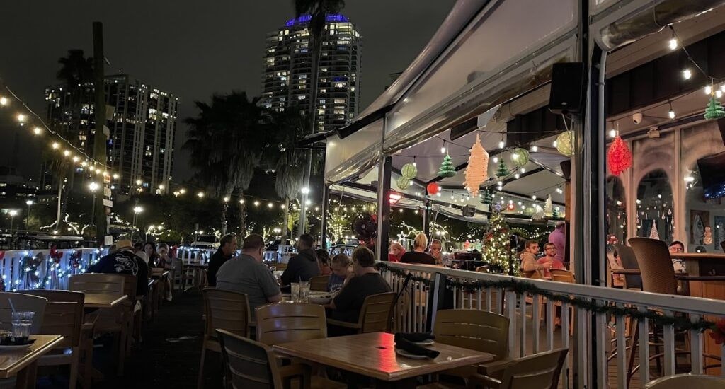 fresco-s-waterfront-bistro-001