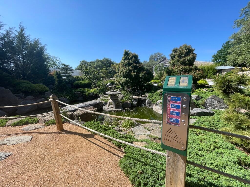 japanese-garden-of-peace-003