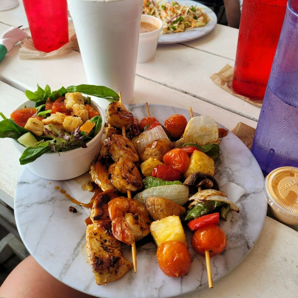 longboard-bar-and-grill-004