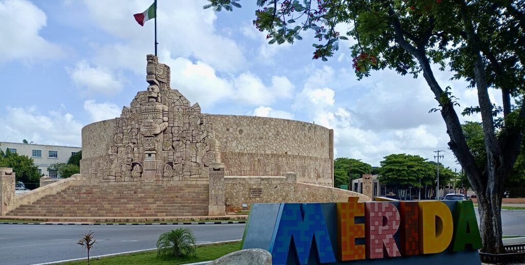 Monumento a la Patria