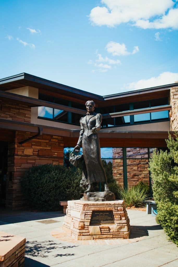 red-rock-western-jeep-tours-008