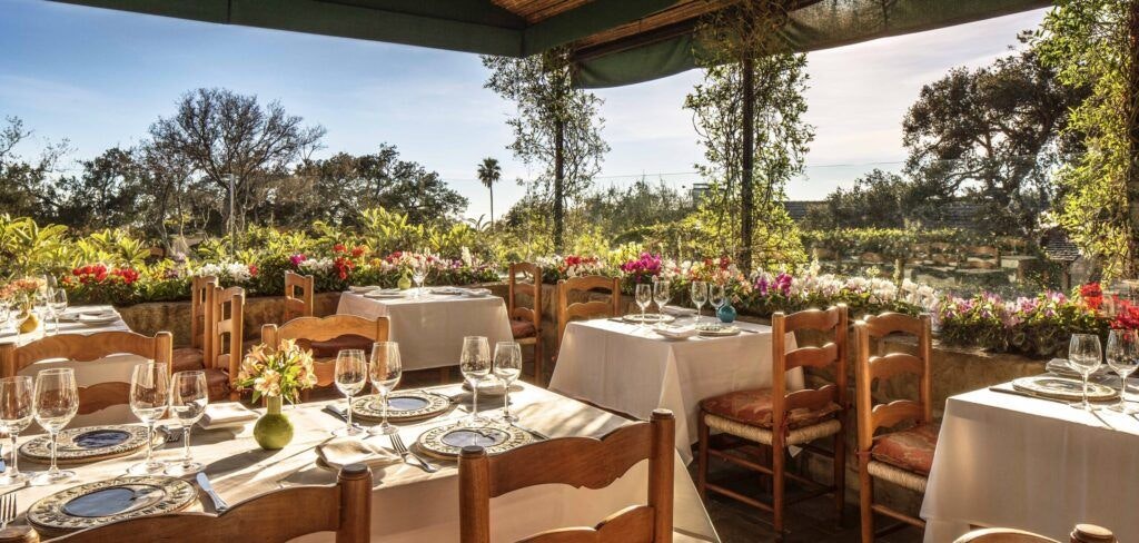 the-stonehouse-restaurant-001