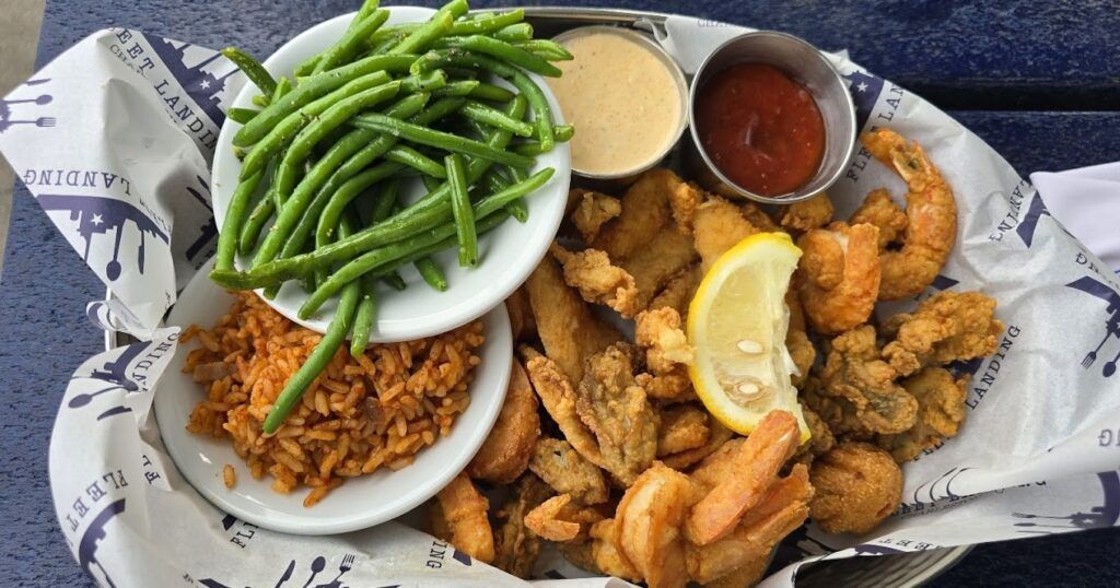 fleet-landing-restaurant-and-bar-002