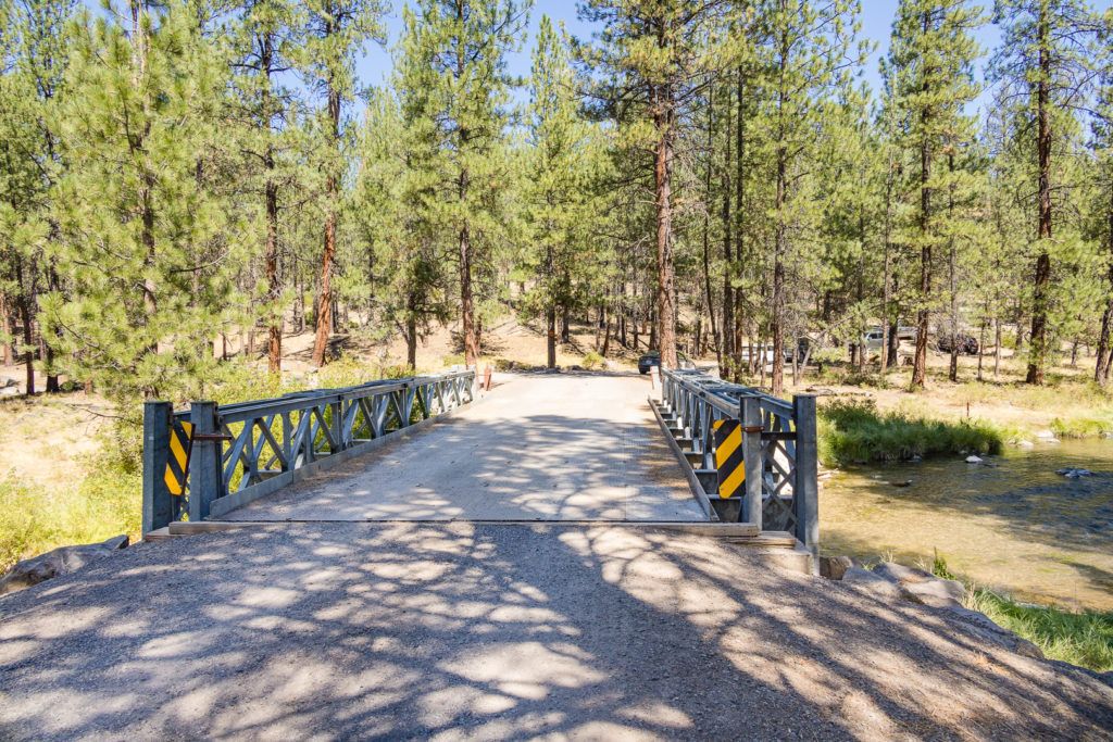 natural-water-slides-hike-and-paulina-plunge-tour-032