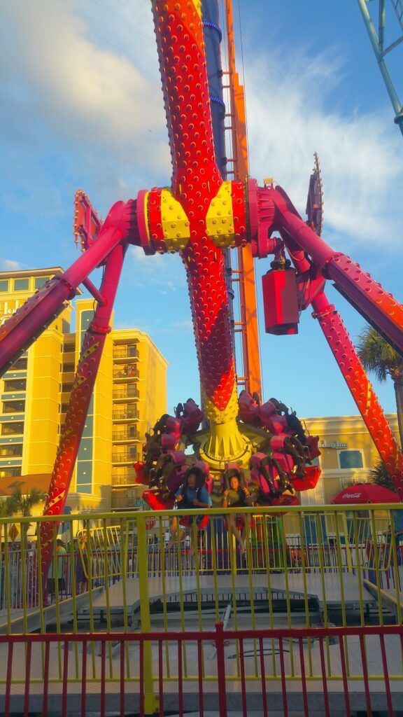 Free Fall Thrill Park