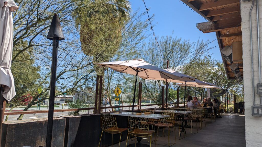 1501-uptown-gastropub-003