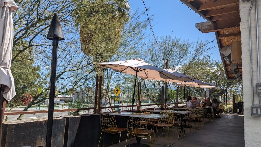 1501-uptown-gastropub-003