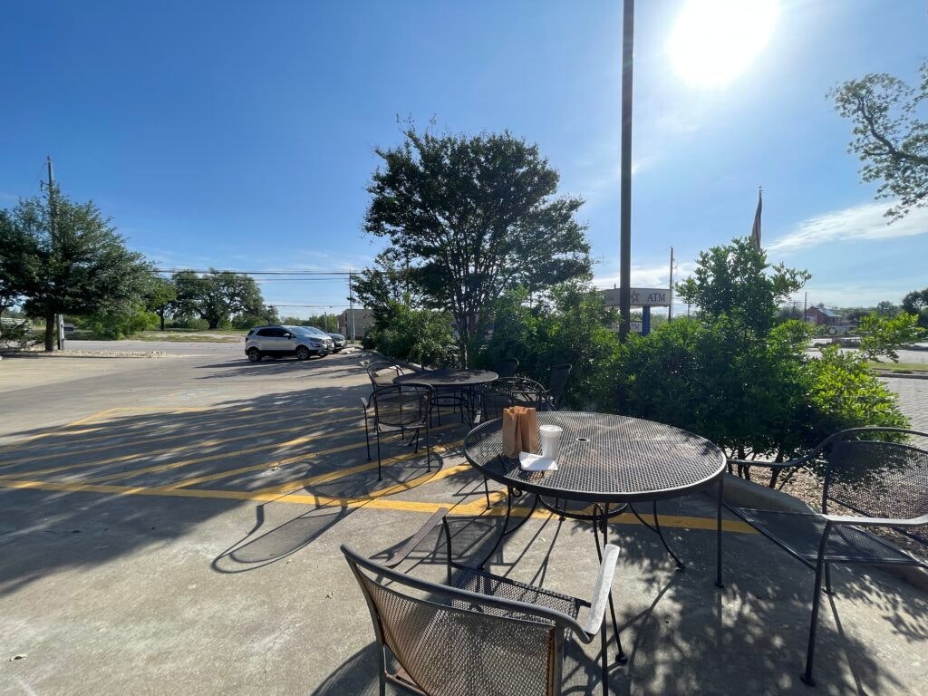 hill-country-donuts-and-kolaches-010