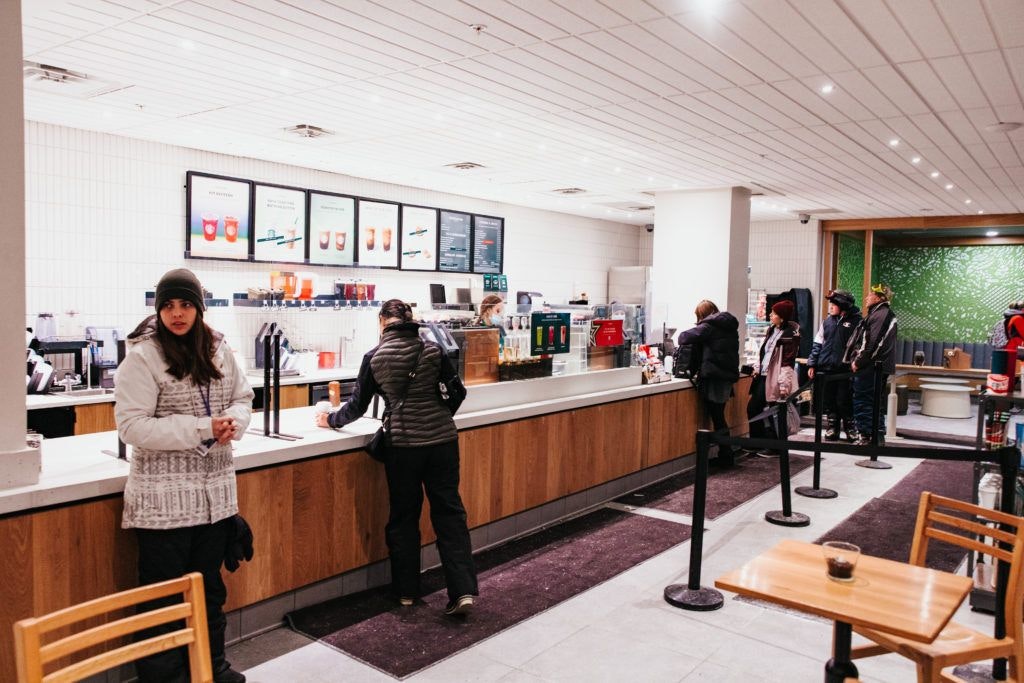 starbucks-snowshoe-007