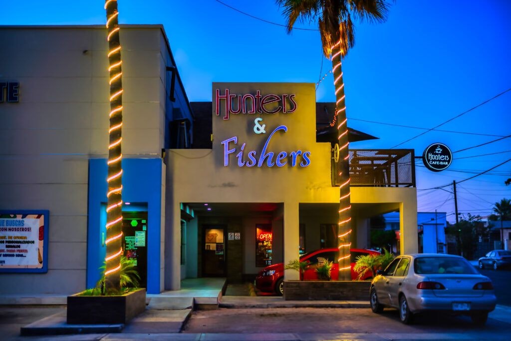 hunters-and-fishers-001