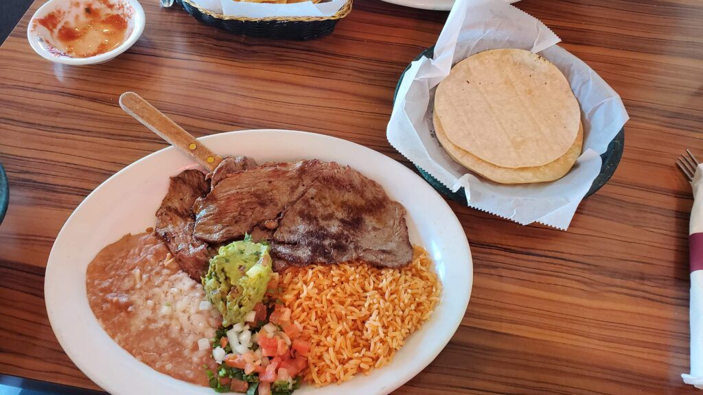 laguna-grill-restaurant-003