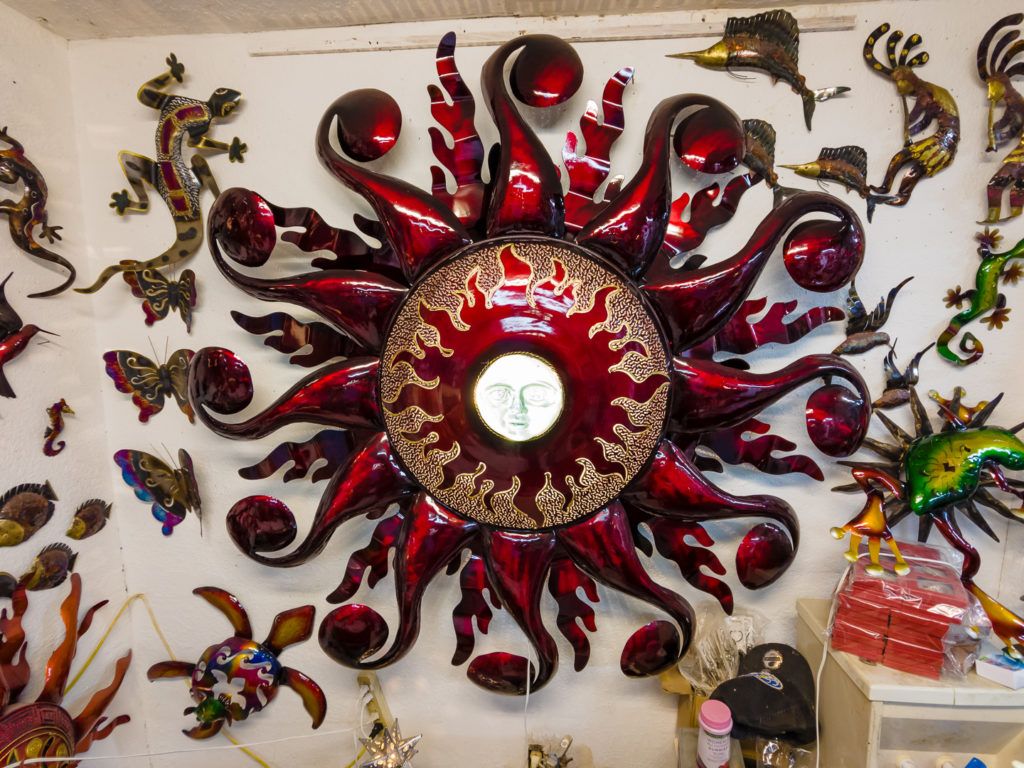 old-port-port-and-shopping-district-020