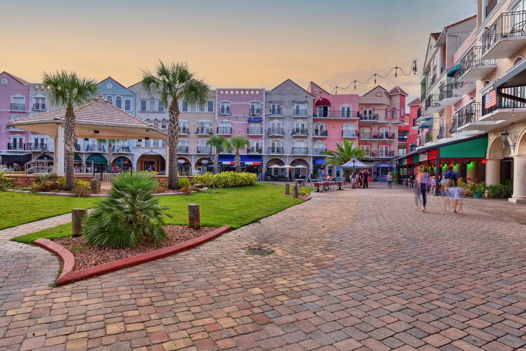 day-trip-to-european-village-010