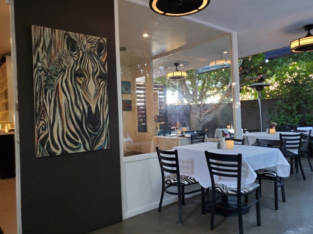 john-henry-s-cafe-001