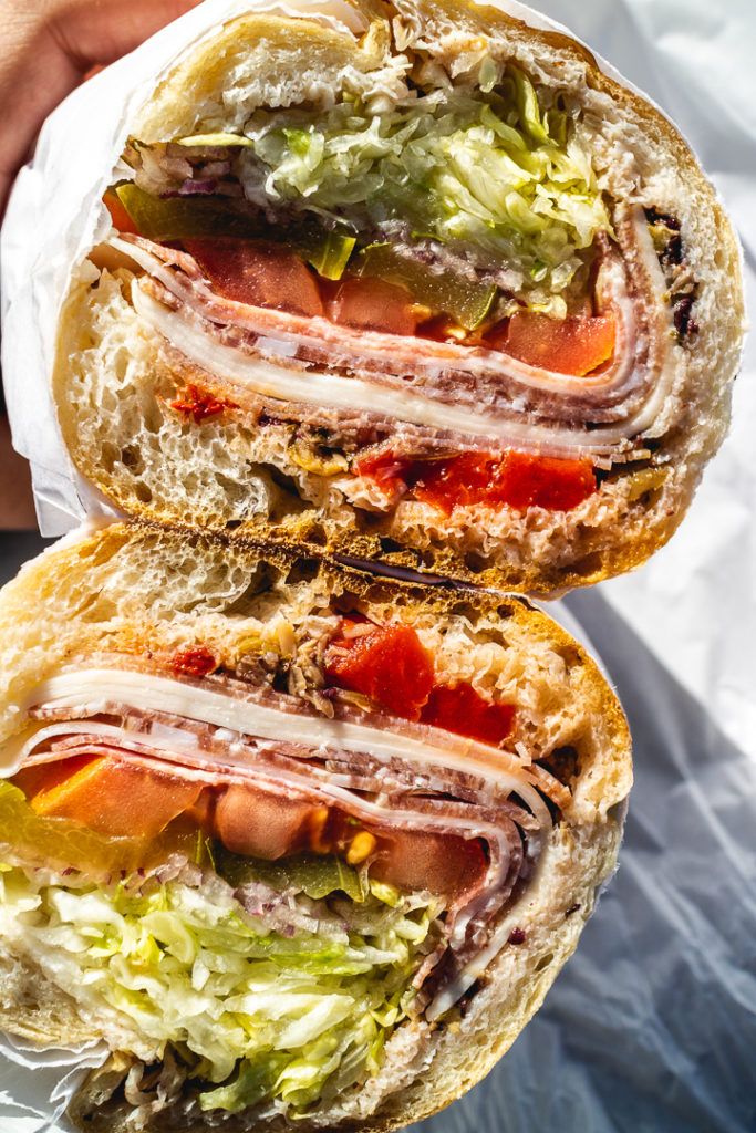 hole-in-the-wall-great-sandwiches-004