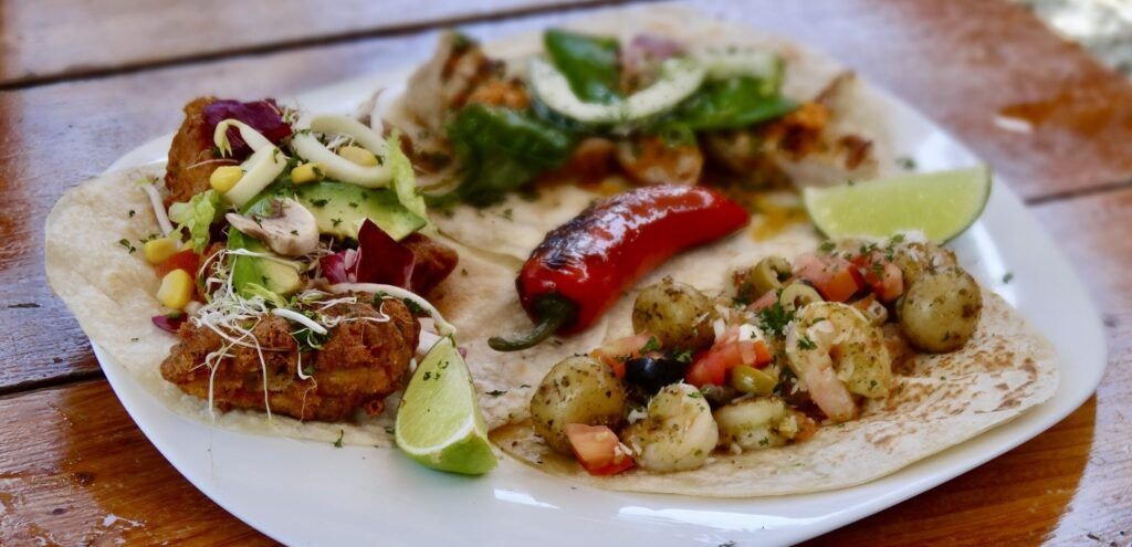 tacobar-jaco-walk-002