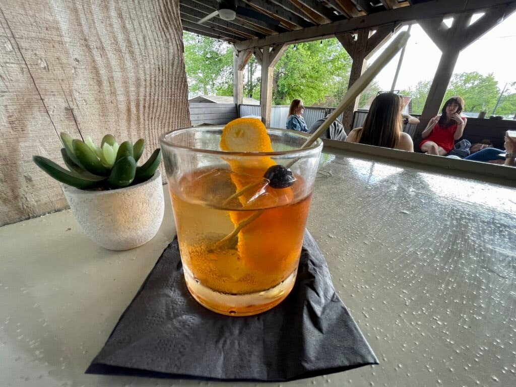 elk-store-winery-and-distillery-015