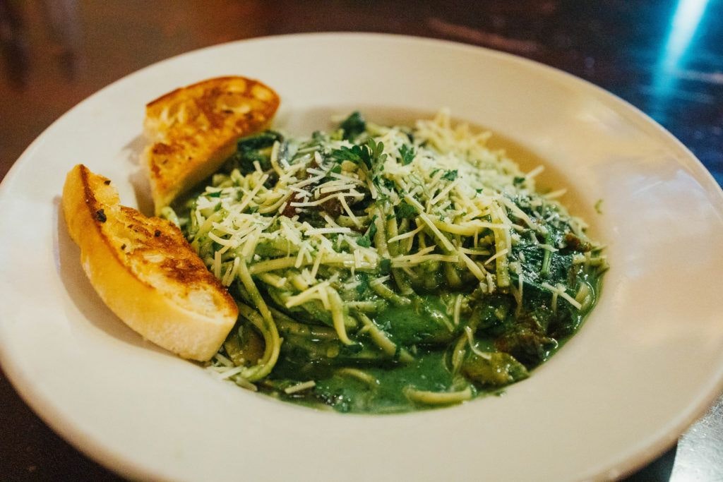 the-golden-goose-american-grill-012