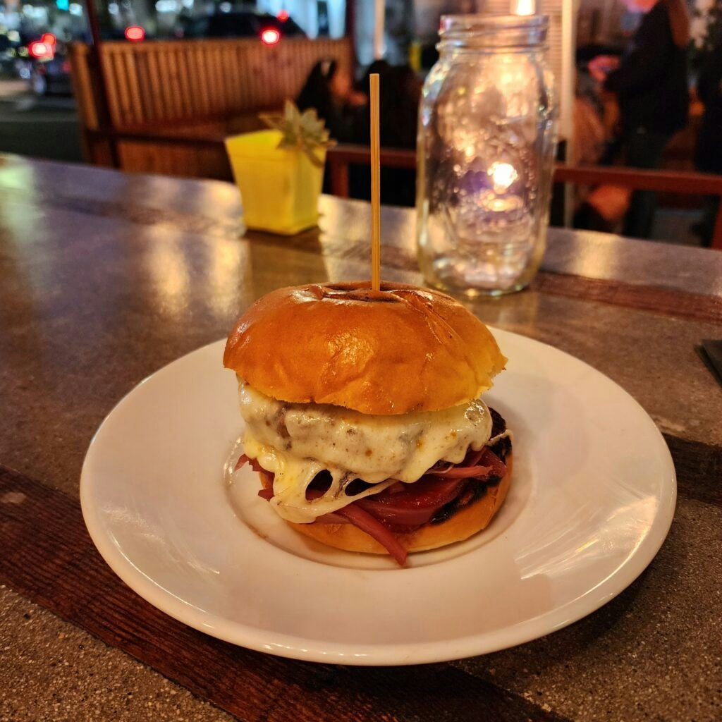 flying-pig-pub-and-kitchen-008