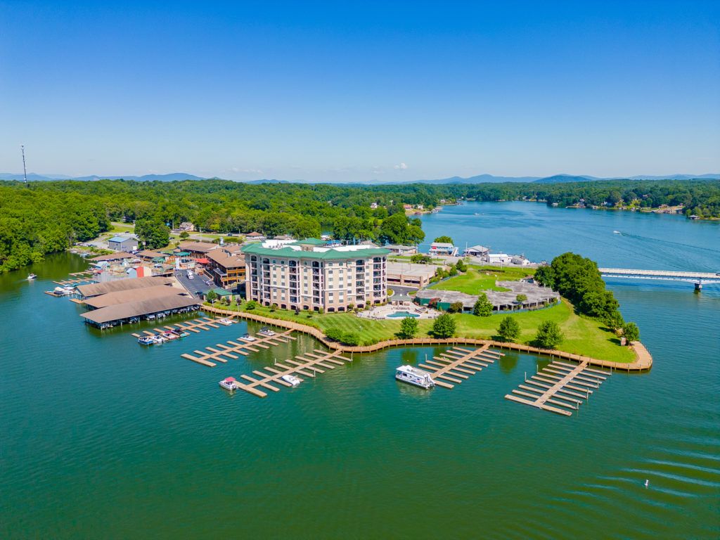 bridgewater-marina-and-pier-003