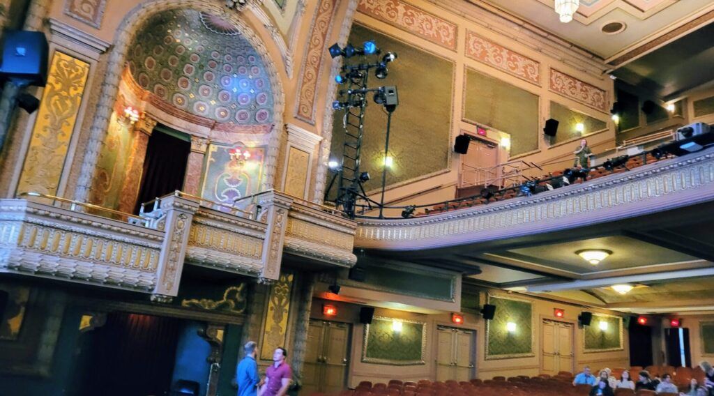 the-paramount-theatre-002