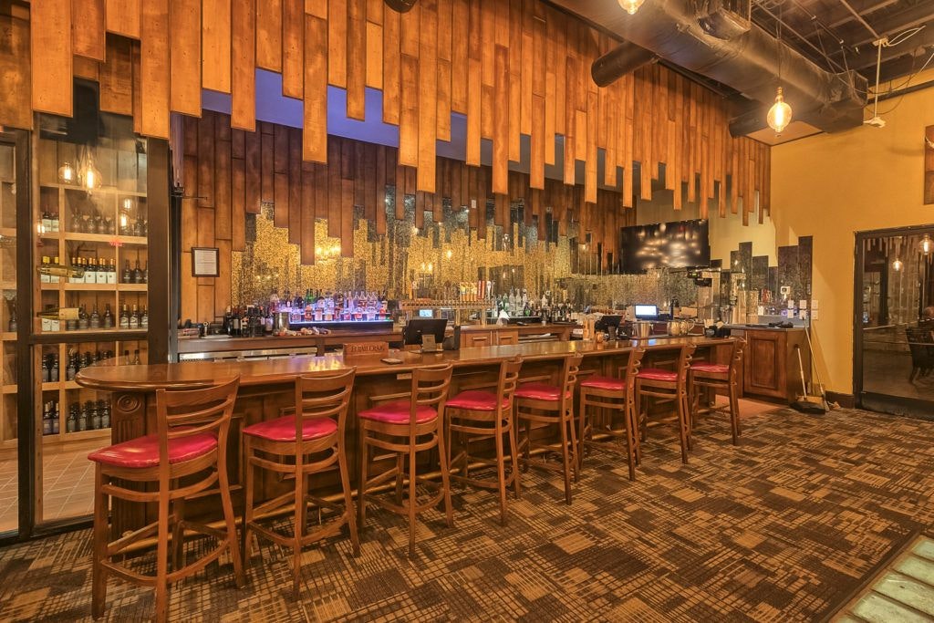 hearsay-on-the-strand-002