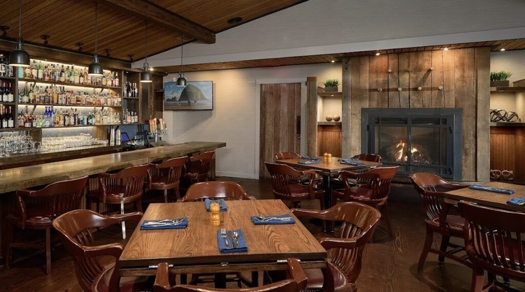 the-wayfarer-restaurant-and-lounge-001