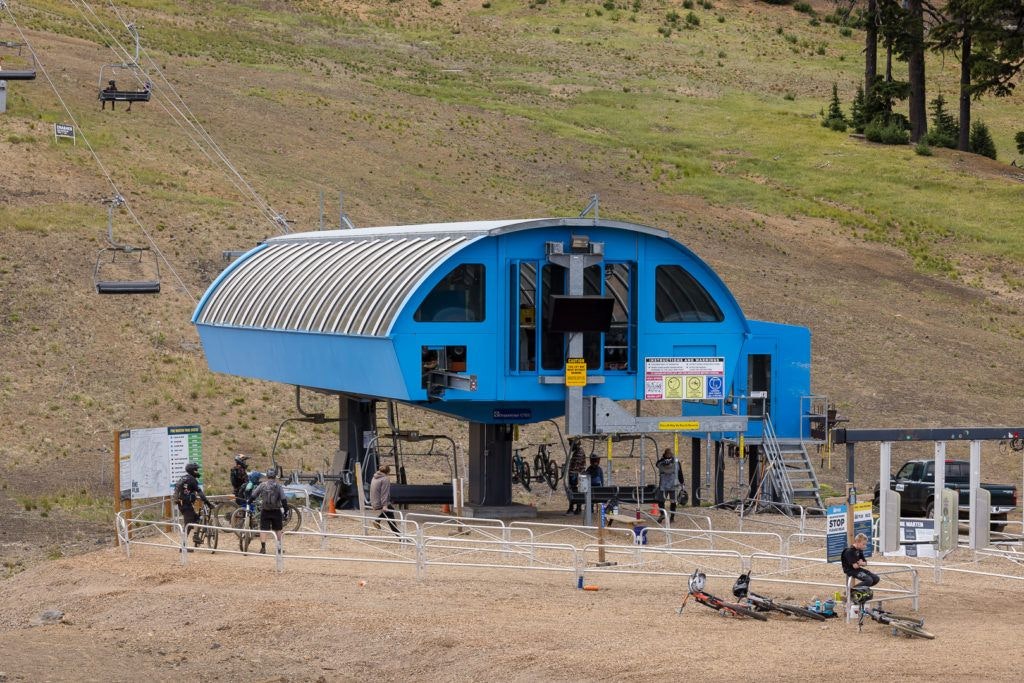 mt-bachelor-ski-and-summer-resort-008