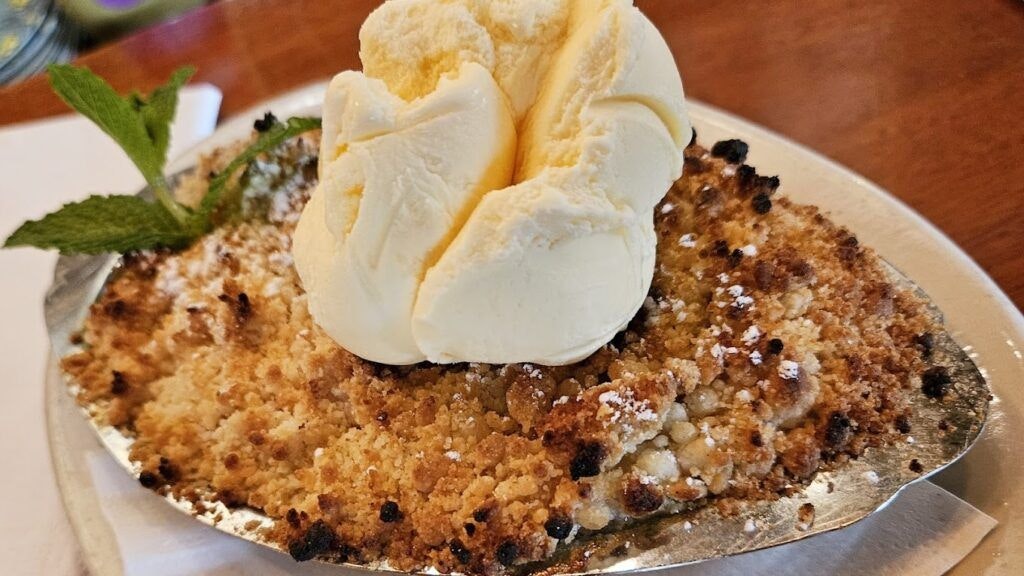 crystal-beer-parlor-003