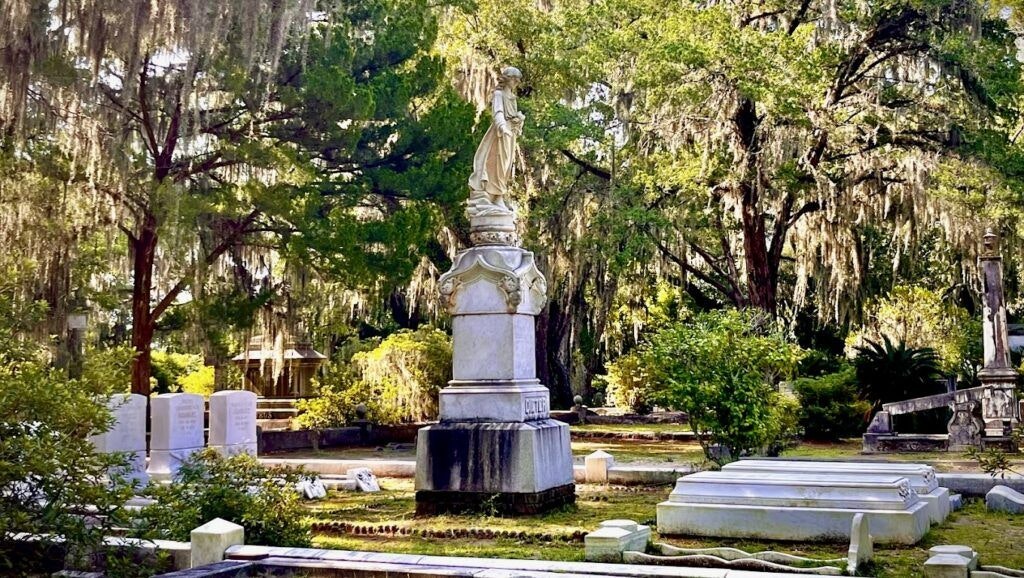 bonaventure-cemetery-001