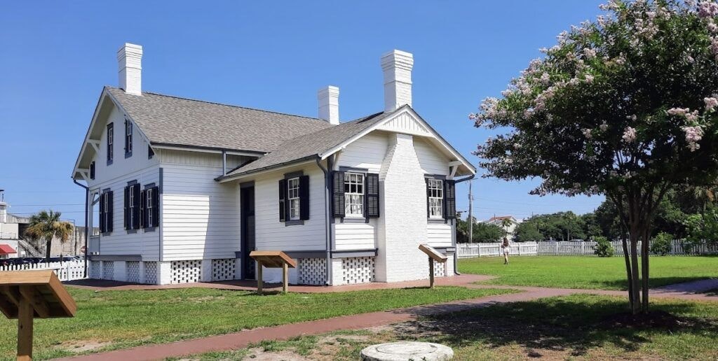 tybee-island-light-station-and-museum-003