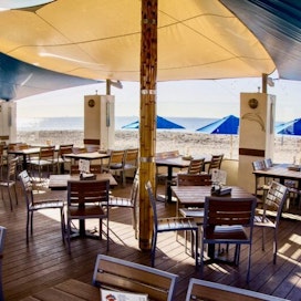 Shoreline Beach Cafe