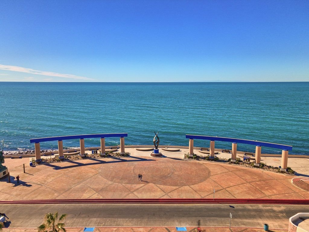 el-malecon-malecon-fundadores-020