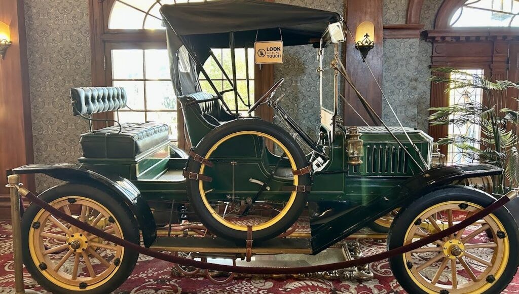 the-stanley-hotel-004