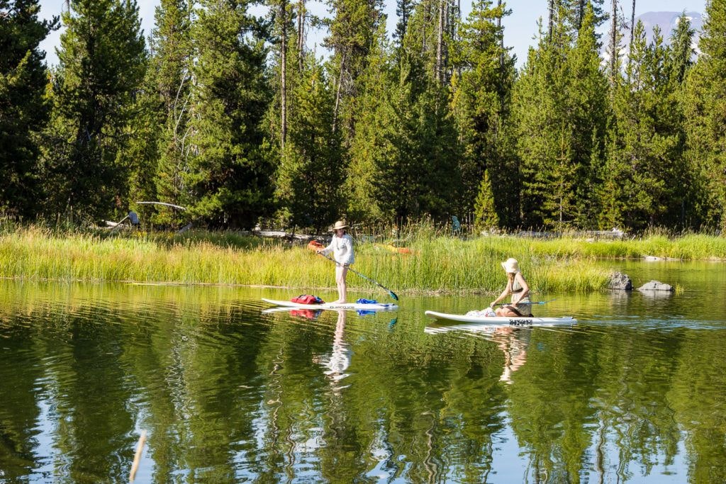 brews-and-views-canoe-tour-cascade-lakes-by-wanderlust-tours-005