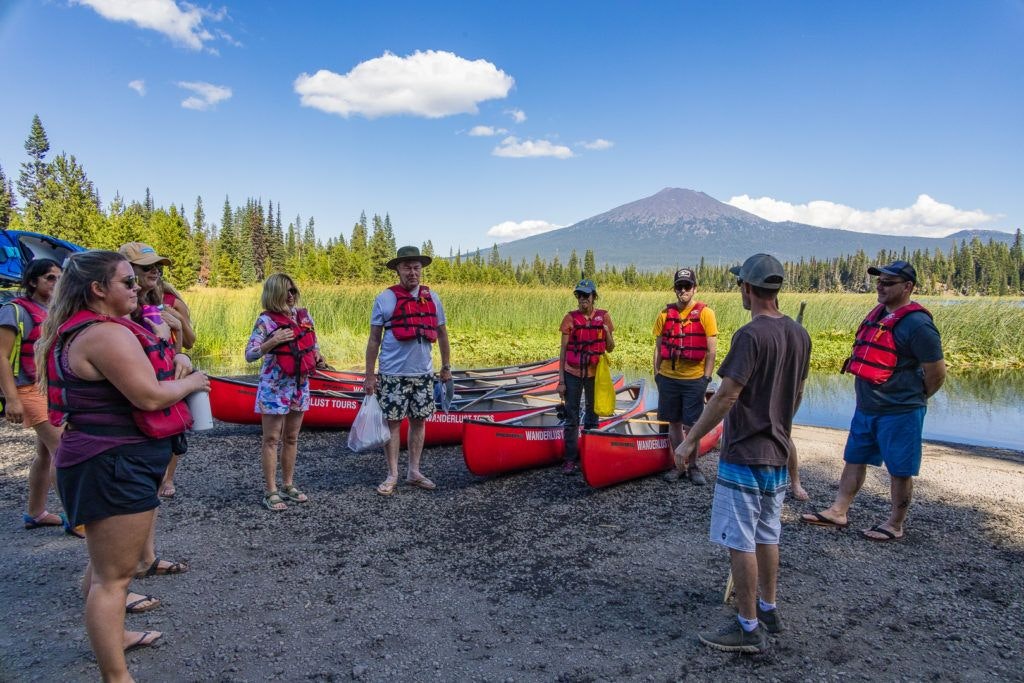 brews-and-views-canoe-tour-cascade-lakes-by-wanderlust-tours-003
