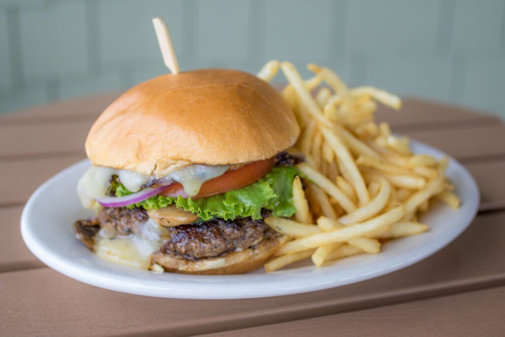 the-beach-house-kitchen-and-cocktail-003