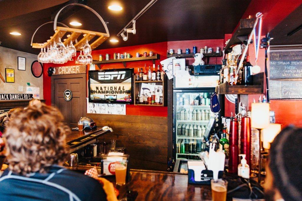 old-spruce-tavern-005