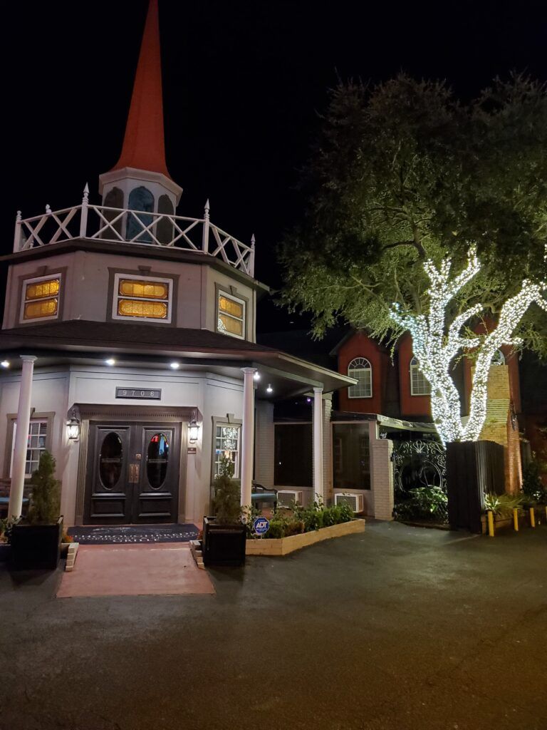 Thoroughbred’s Chophouse & Seafood Grille