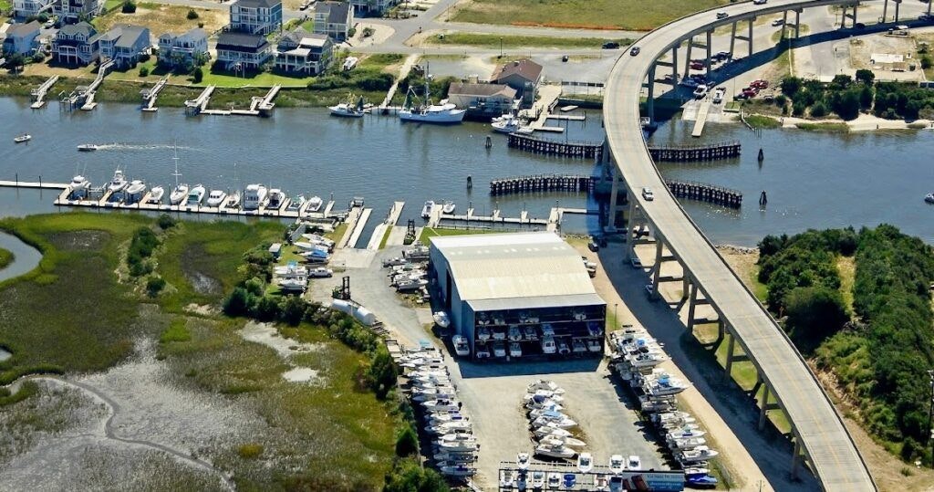 holden-beach-marina-001