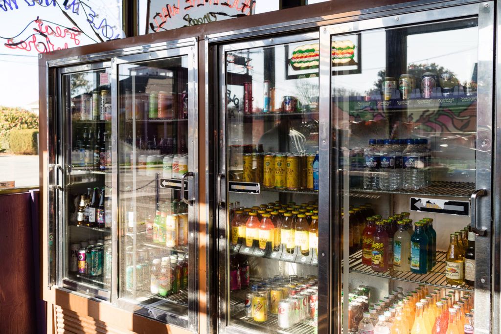 hole-in-the-wall-great-sandwiches-020