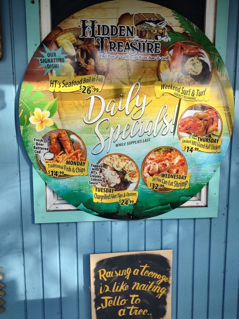 hidden-treasure-rum-bar-and-grill-001