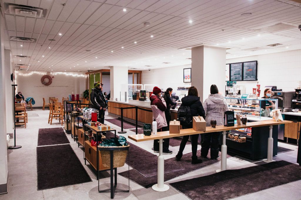 starbucks-snowshoe-005