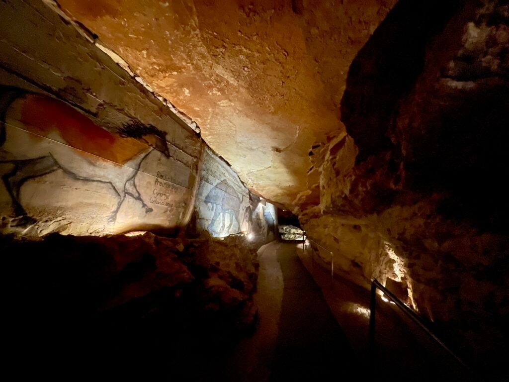 inner-space-cavern-003