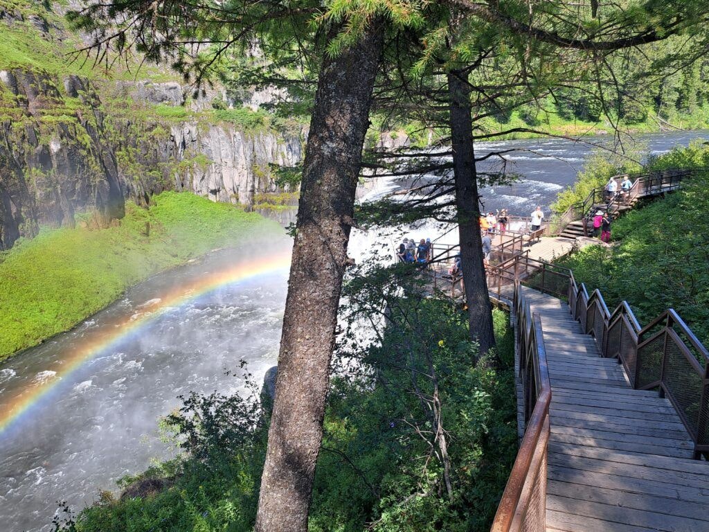 mesa-falls-visitor-center-003