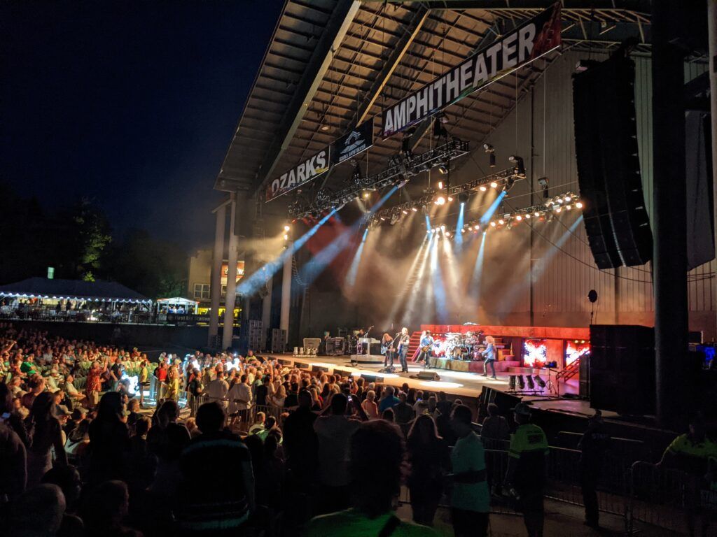 ozarks-amphitheater-003