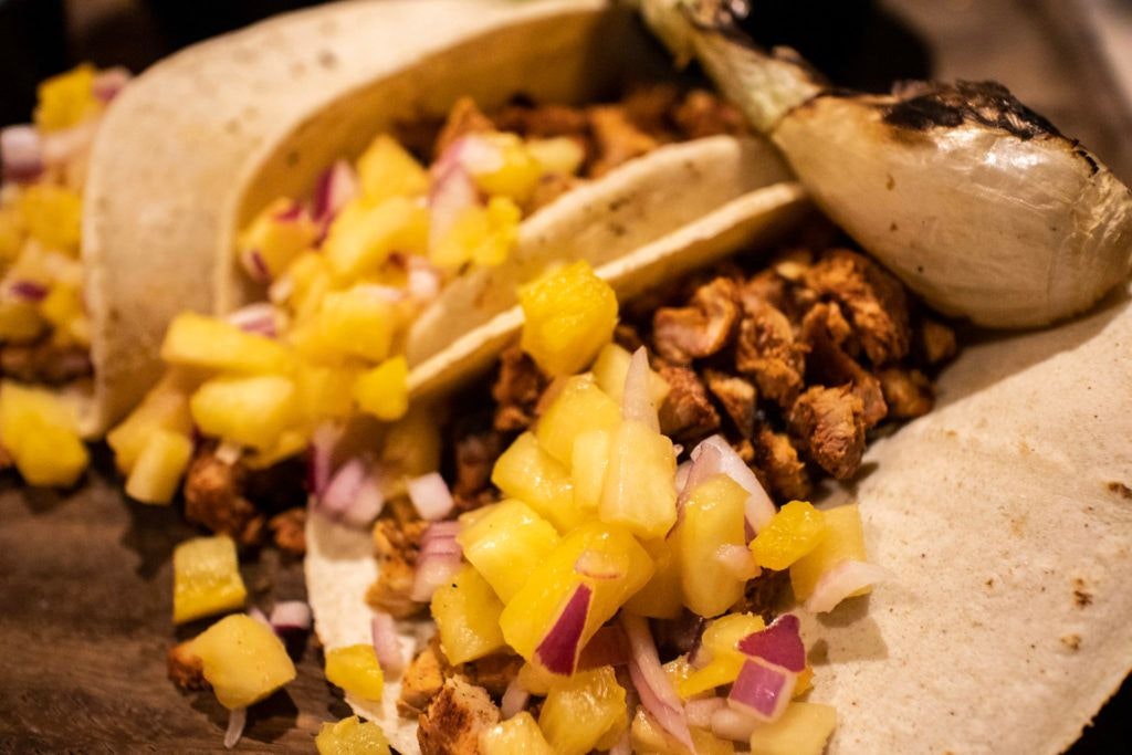 santo-coyote-ocean-cantina-encantame-towers-030