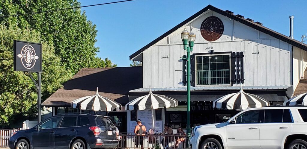 Lola's Street Kitchen